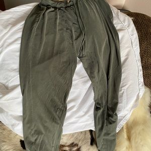 Artesian, New York, sleepwear, size, small army, green, very soft